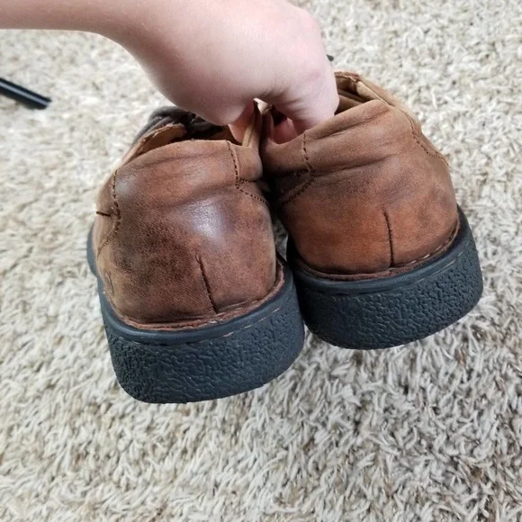 Born| mens brown suede lace up shoes - Picture 8 of 8
